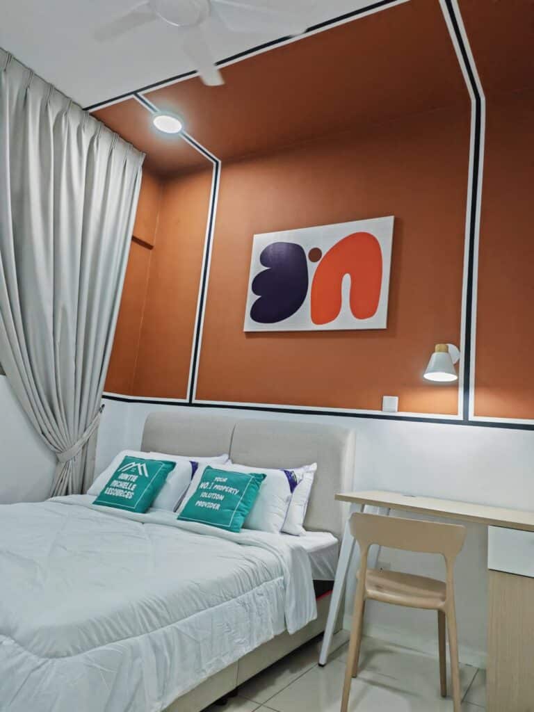 MASTER BEDROOM 1(7)